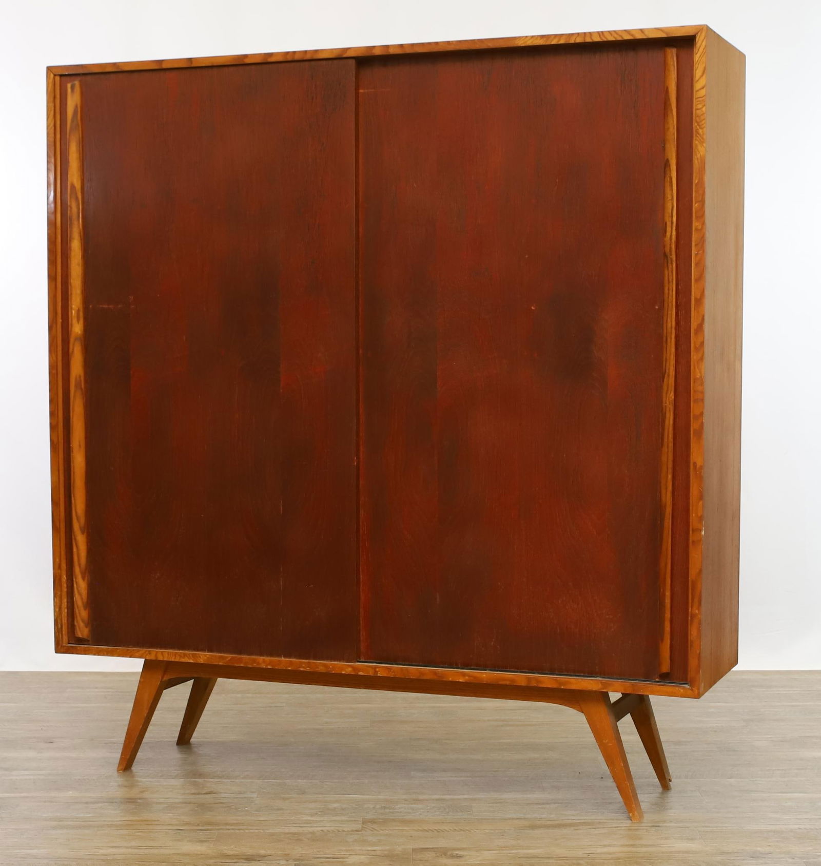Teak Linen Cabinet (1 of 10)