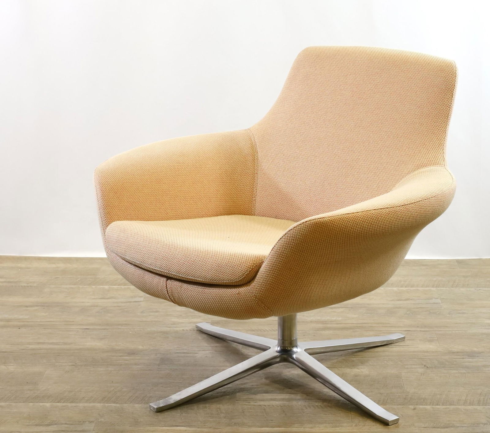 Pearson Lloyd for Coalesse "Bob" Lounge Chair (1 of 7)