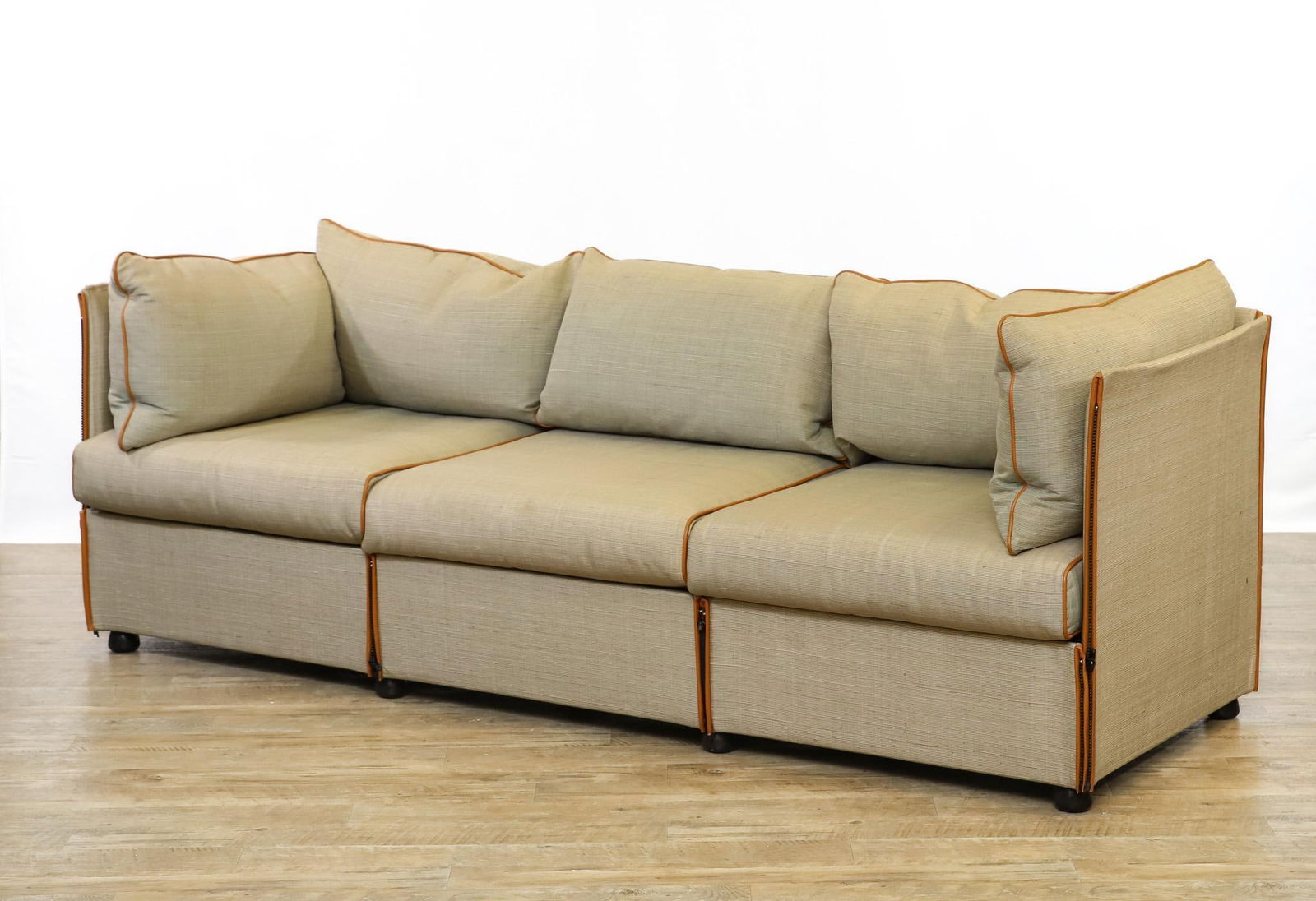 Mario Bellini for Cassina / Atelier "Landeau" Sofa (1 of 15)