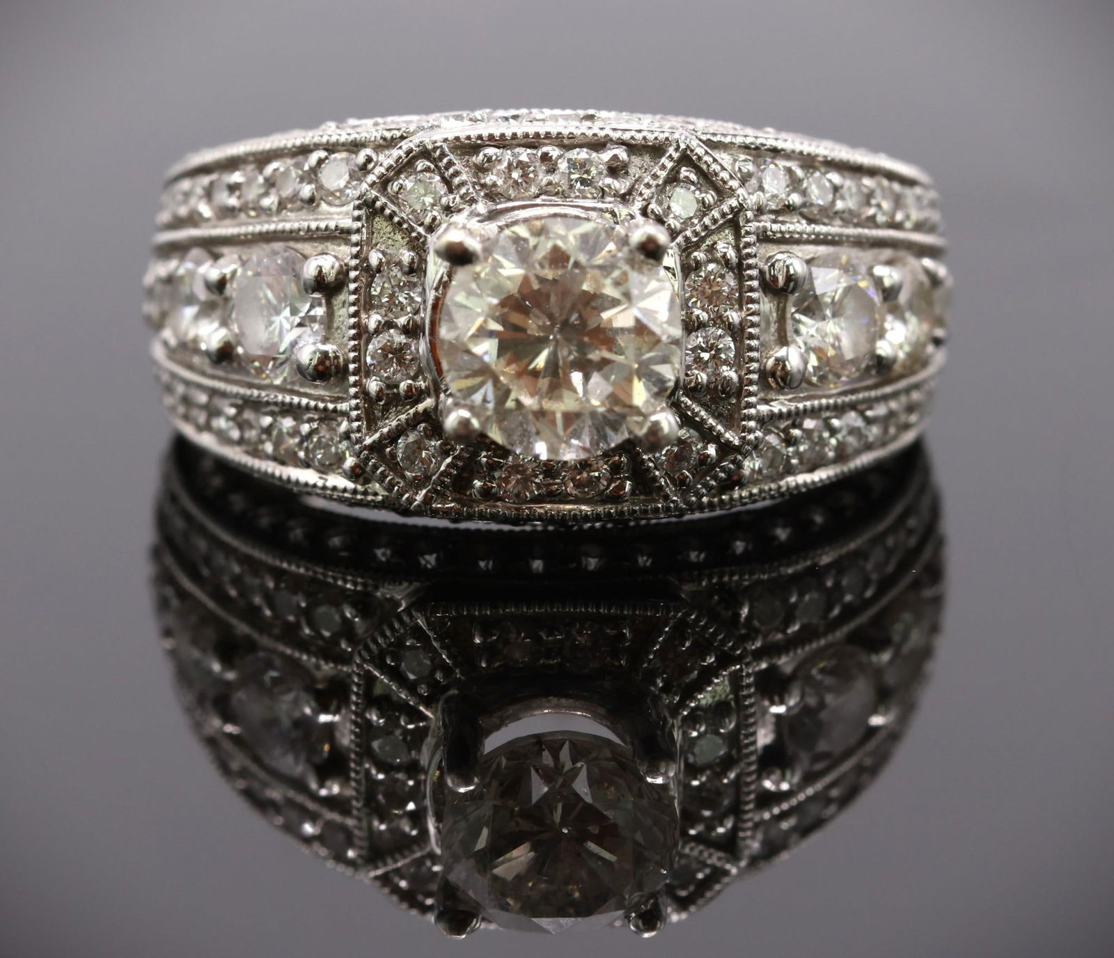 18k WG Diamond Ring (1 of 7)