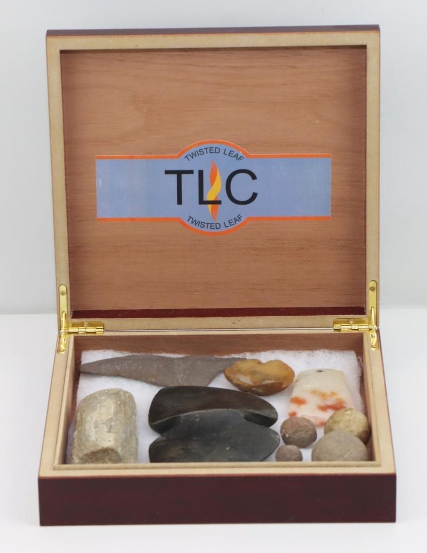 Native American Stone Artifacts & Mineral Specimens (1 of 3)