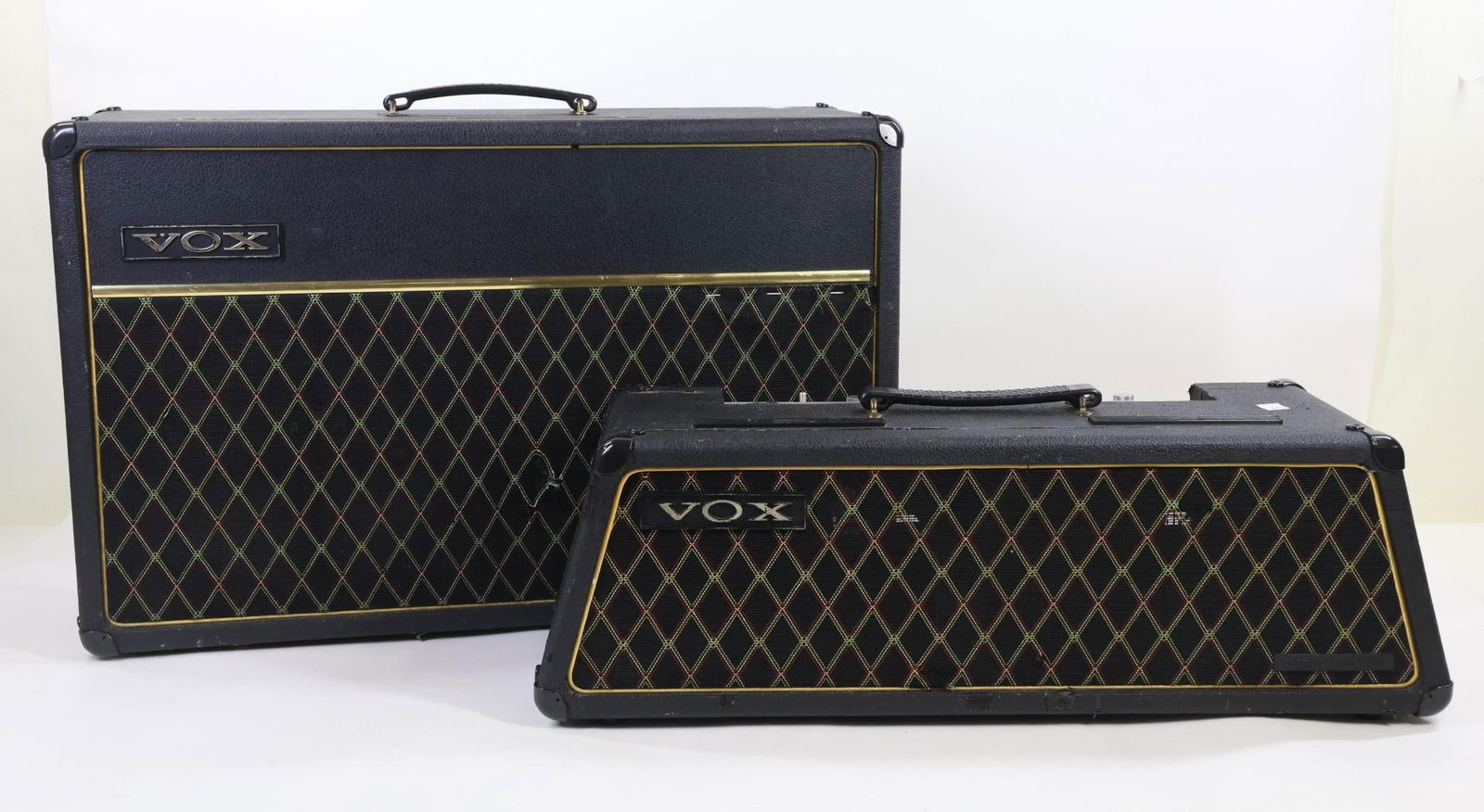 Vox Combo Amplifier (1 of 17)