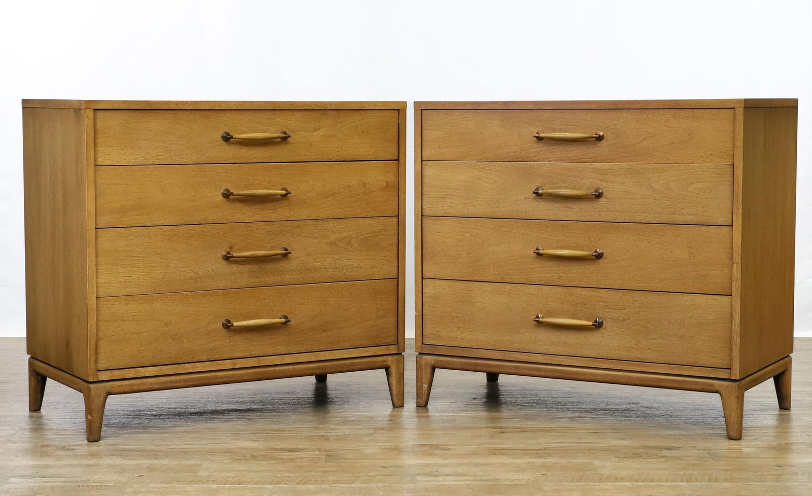 Henredon Heritage Circa '60 Chests of Drawers (1 of 19)