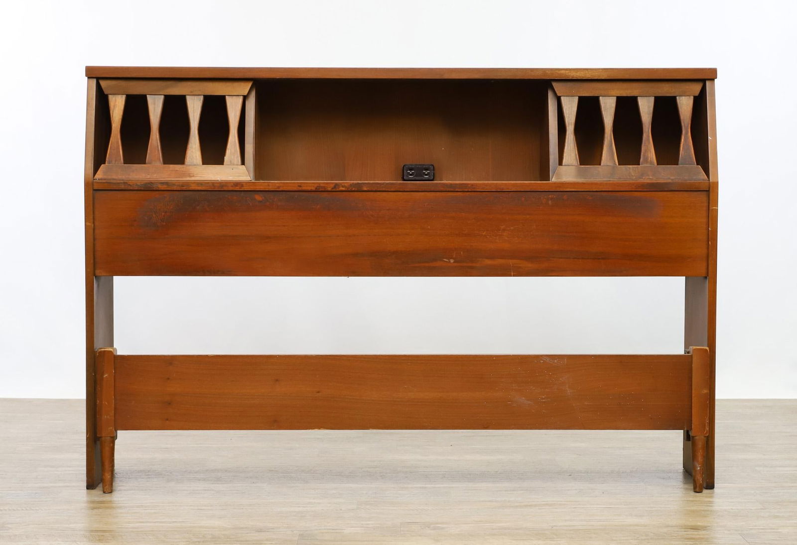 Kent Coffey "Sequence" Bed Frame (1 of 8)