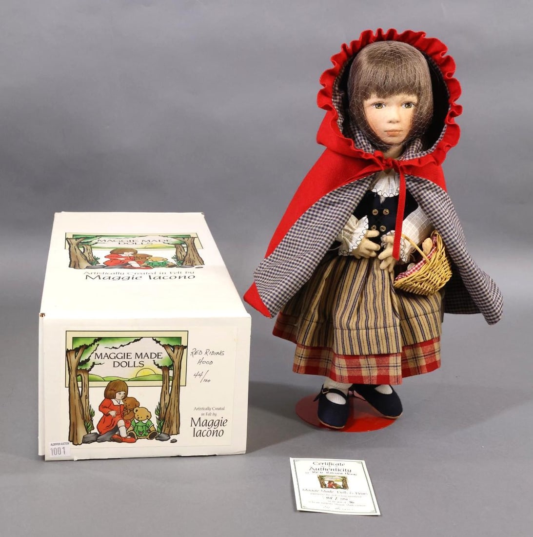 MAGGIE IACONO. (1 of 9)