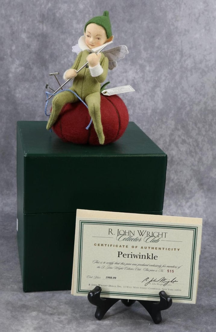 R. JOHN WRIGHT.: 6 1/2" 1998-99 MIB "Periwinkle" No. 515. COA.