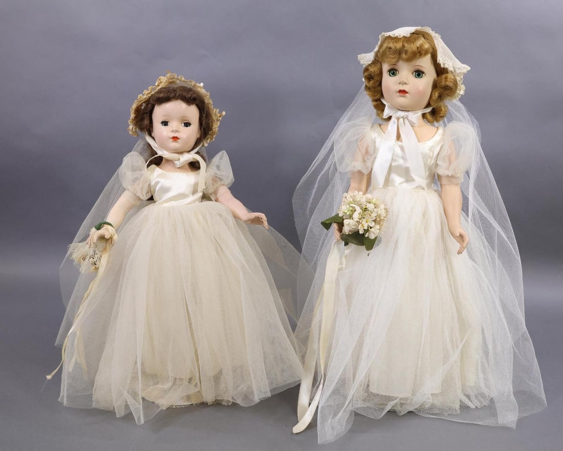 1940's-1950's DOLLS. (1 of 15)