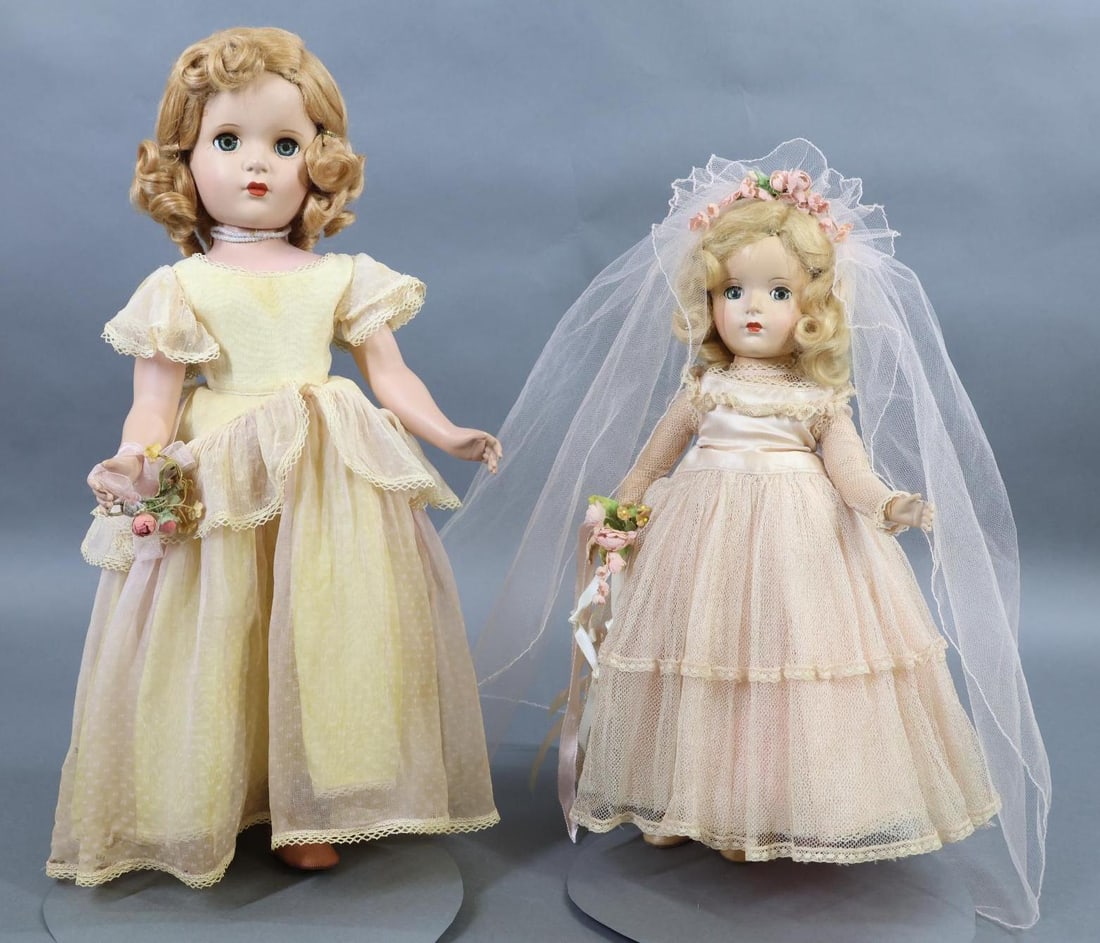 1940's-1950's DOLLS (1 of 19)