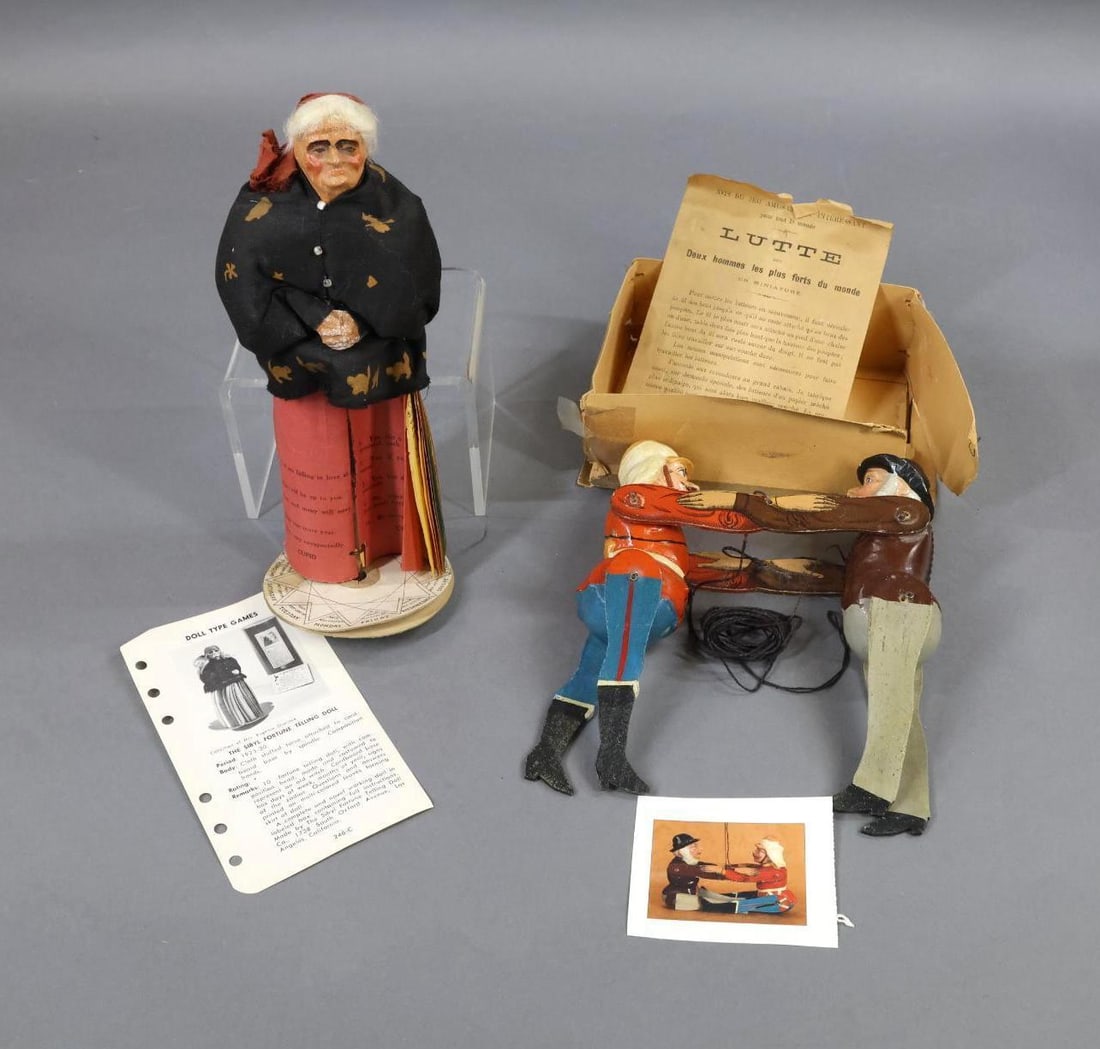 ANTIQUE TOYS. (1 of 16)