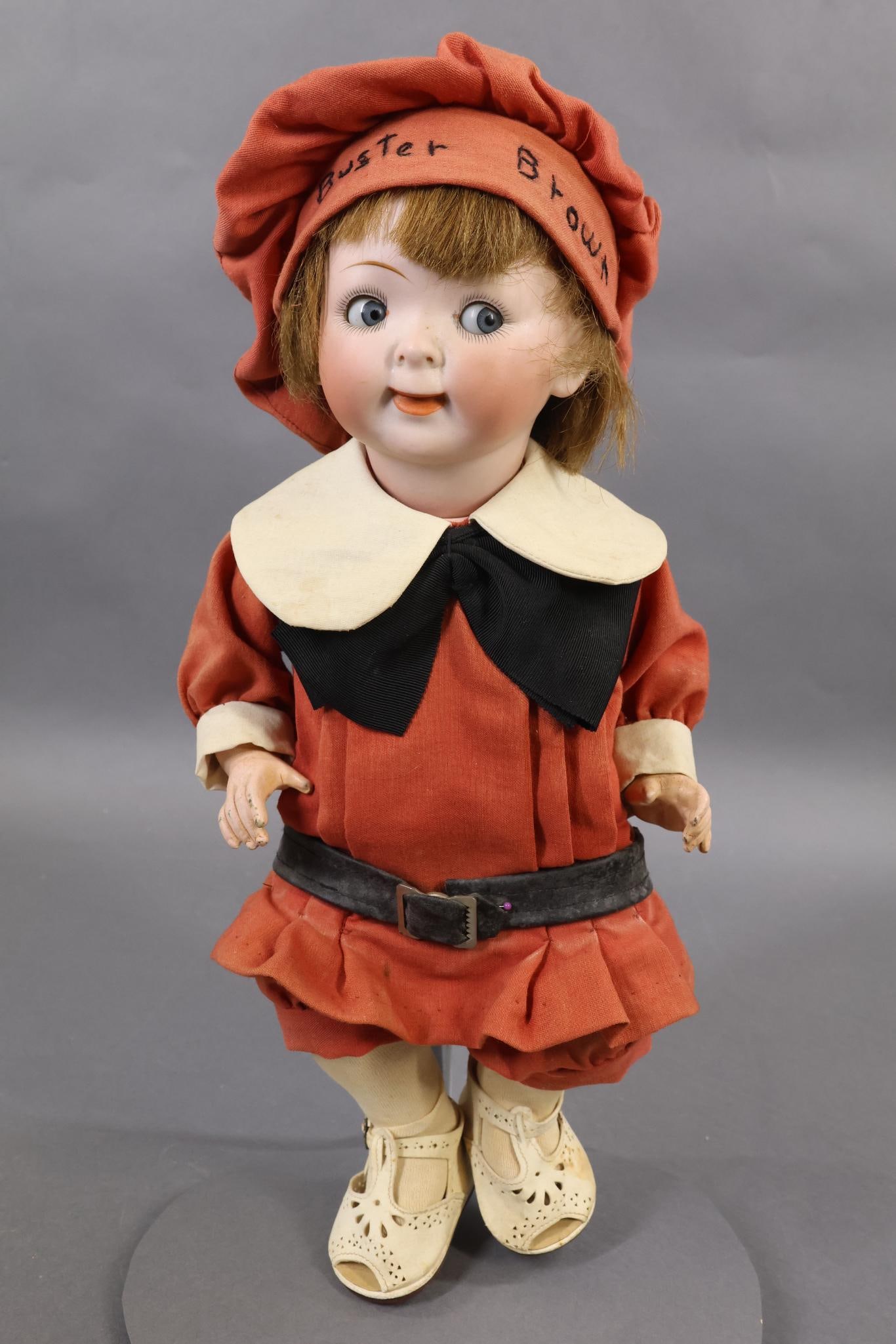 GERMAN BISQUE GOOGLY. (1 of 9)