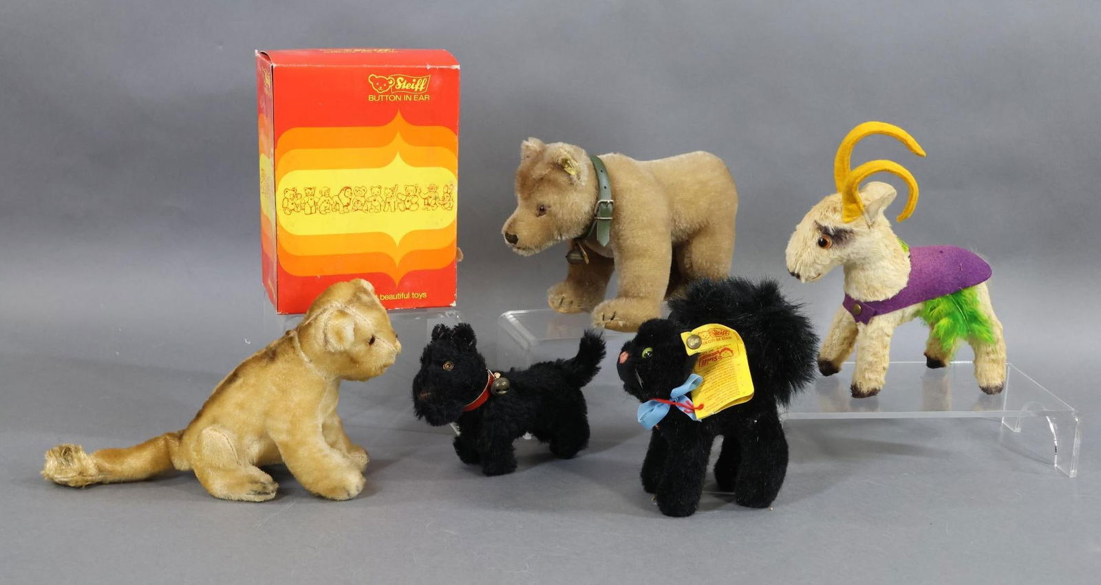 VINTAGE STEIFF; OTHER. (1 of 19)