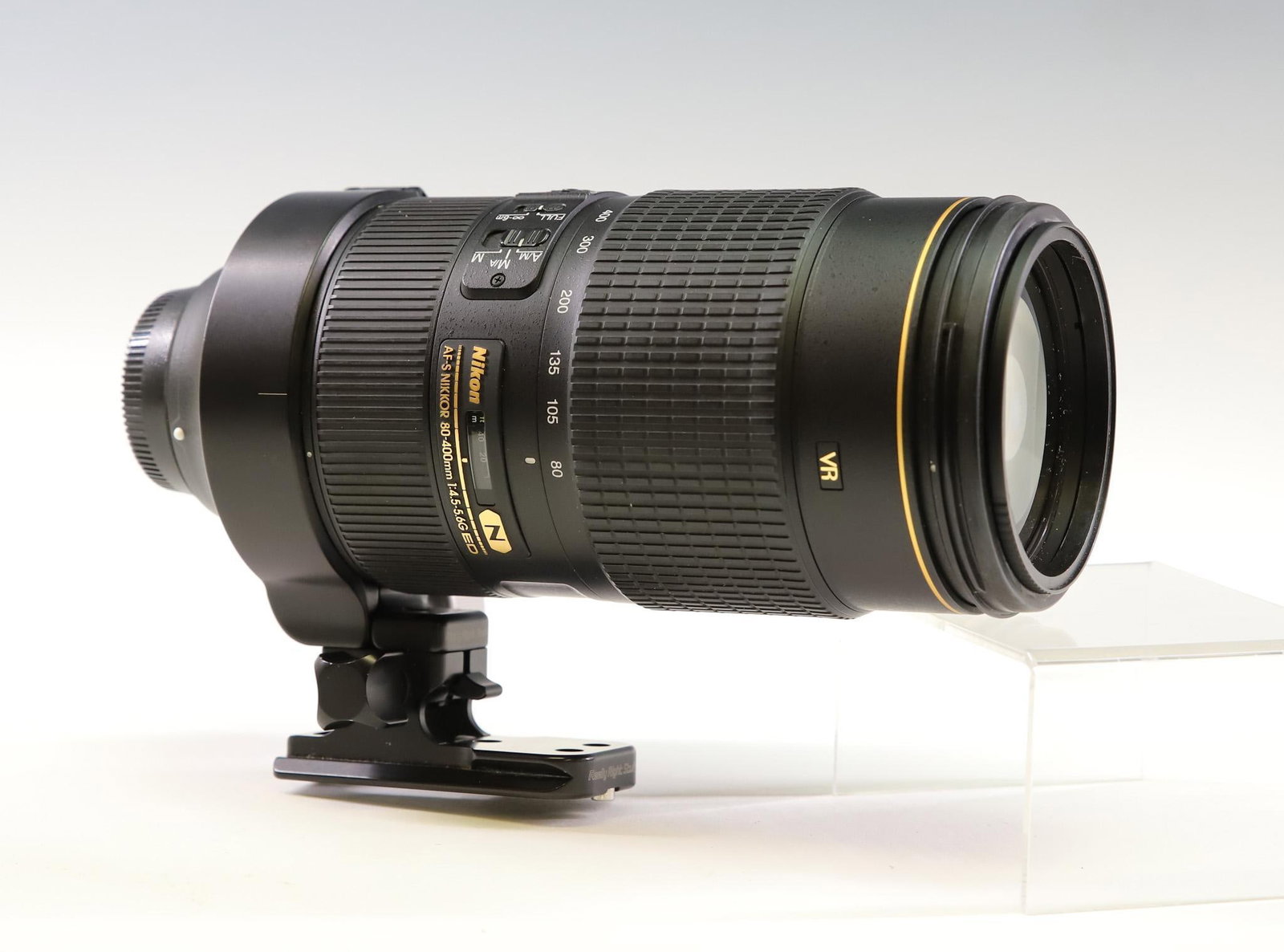 Nikkon AF-S 80-400mm Lens: F-stop 1:4.5-5.6G ED, Serial No. 254394, with Nano Cystal Coat and tripod mount. 9"l