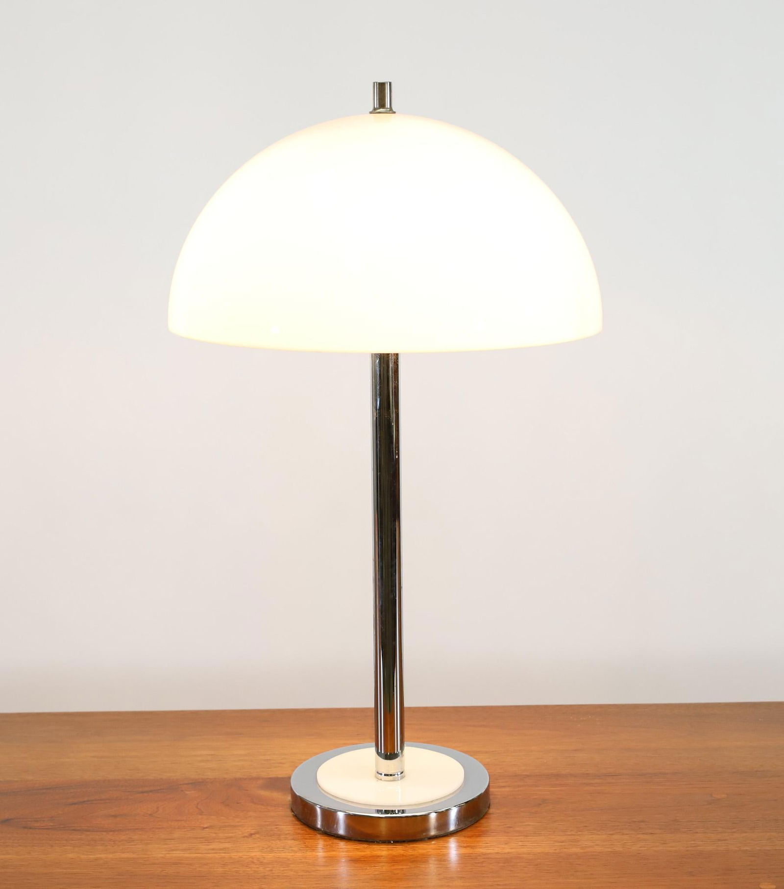 Mushroom Lamp (1 of 12)