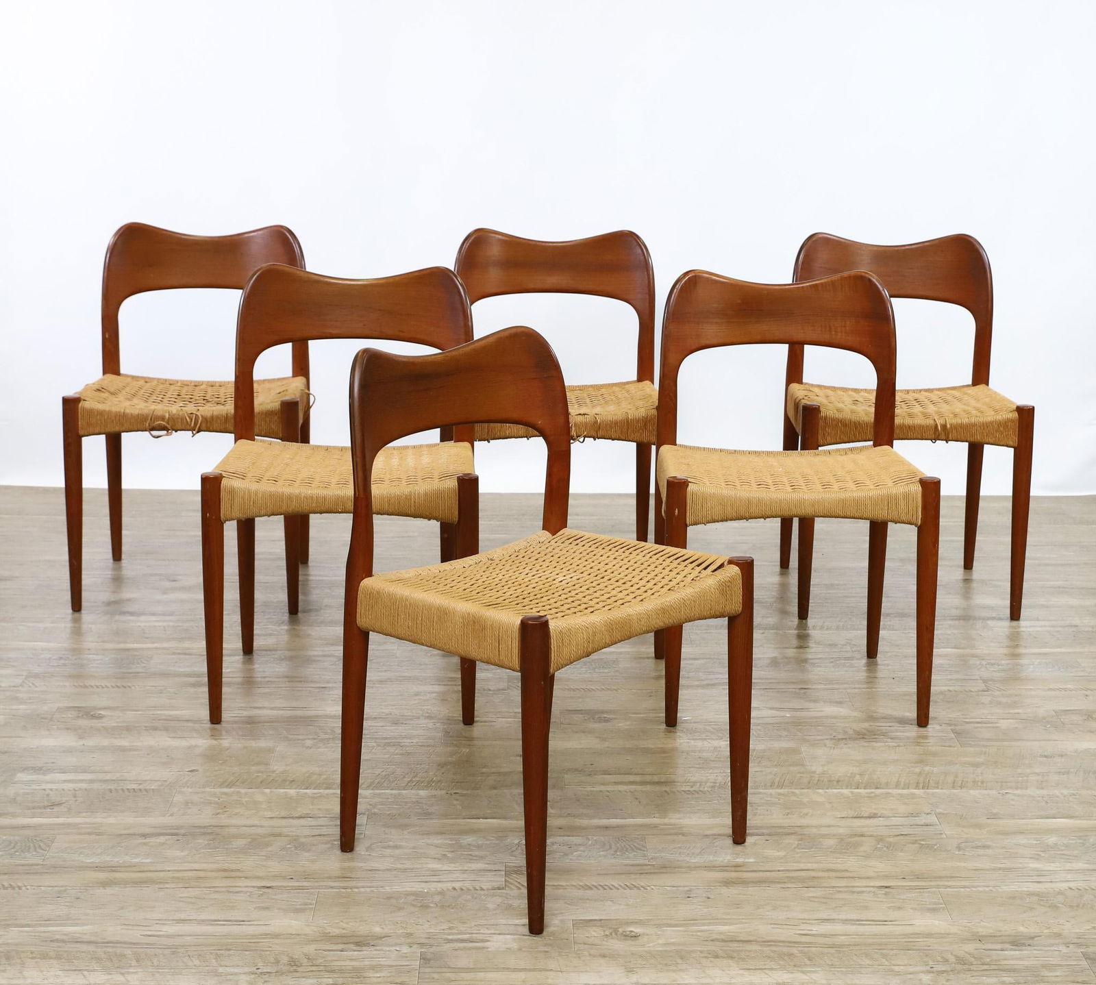 Arne Hovmand Olsen for Mogens Kold Dining Chairs (1 of 20)