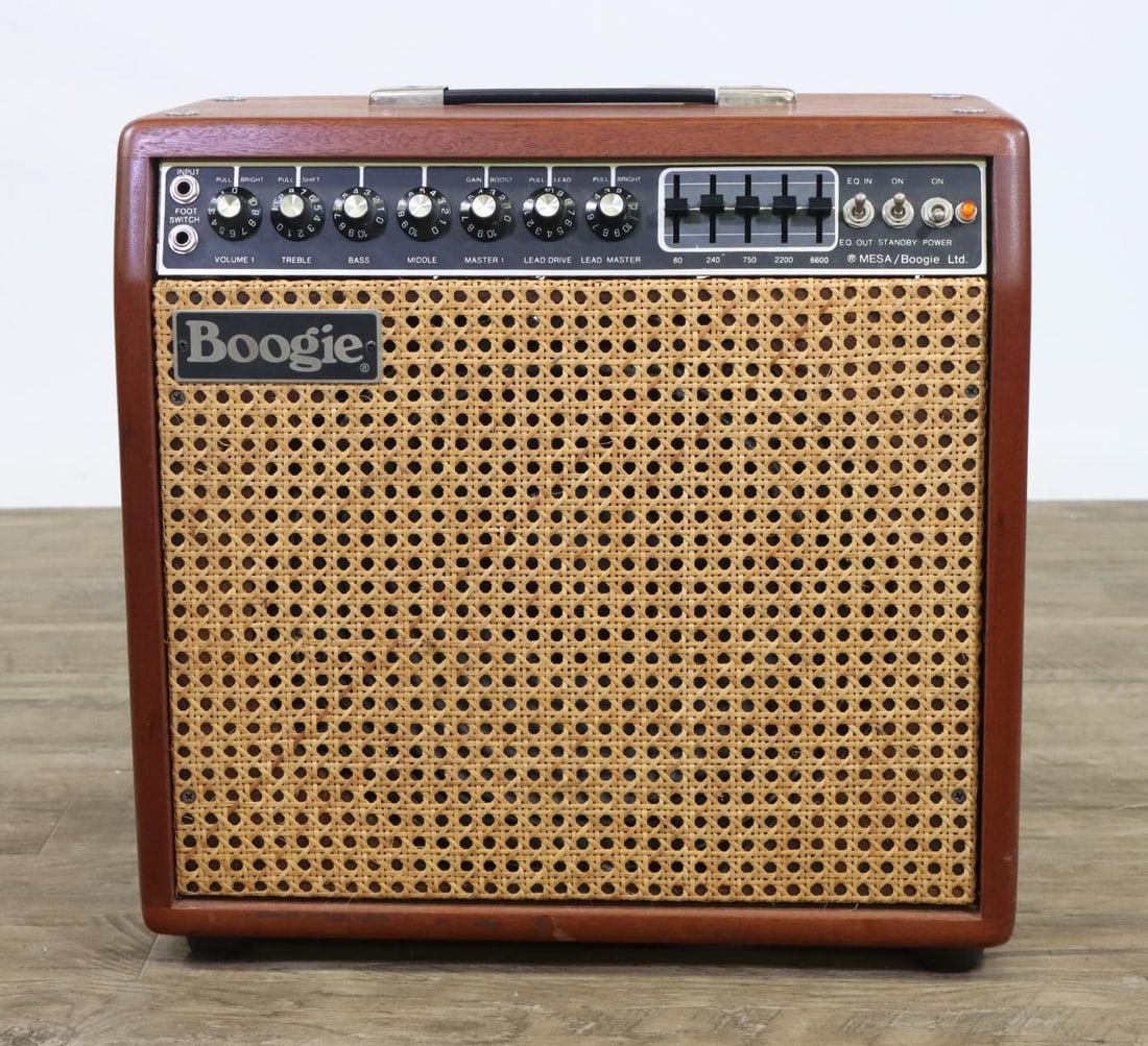 Mesa Boogie MKII Guitar Amplifier (1 of 14)