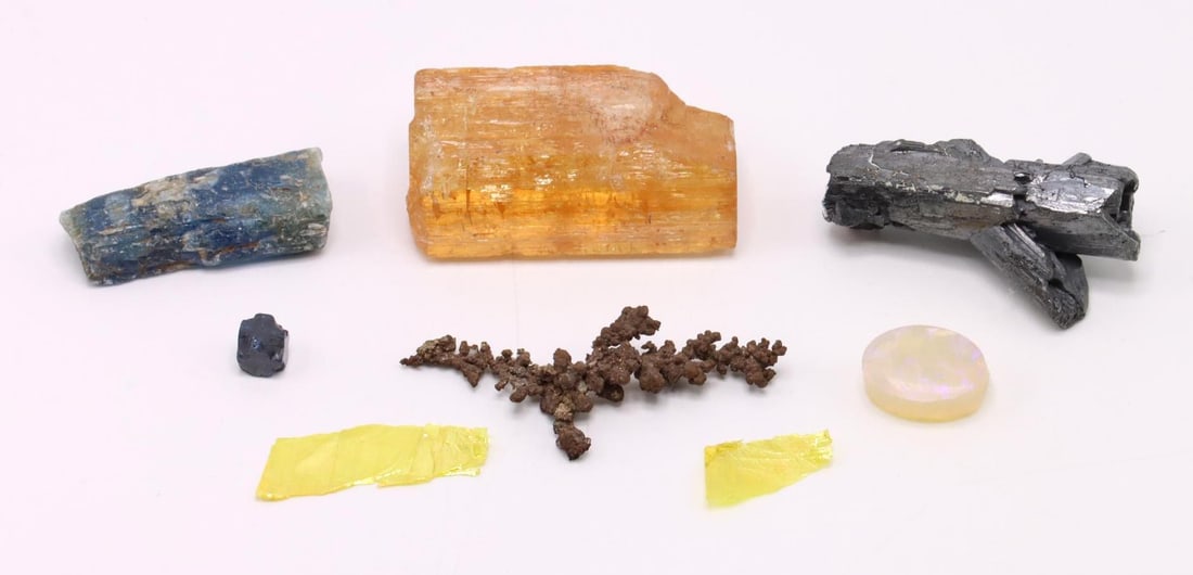 Mineral Specimens (1 of 16)