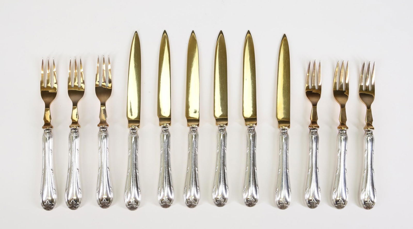 Mappin and Webb Fruit Flatware Service for 12 (1 of 10)