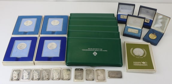 Holidays Fine and Sterling Silver Commemoratives (26)