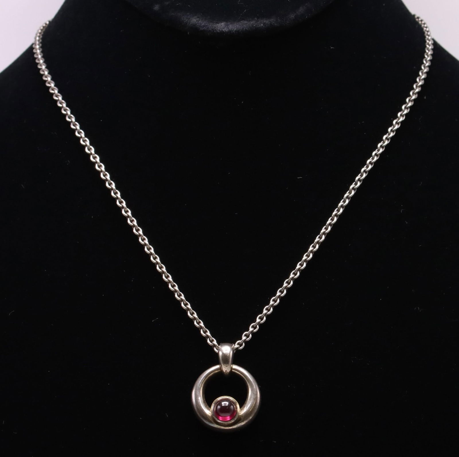 Movado 18k YG Sterling Silver Amethyst Necklace (1 of 11)