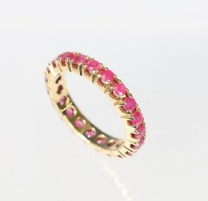 18k ruby ring