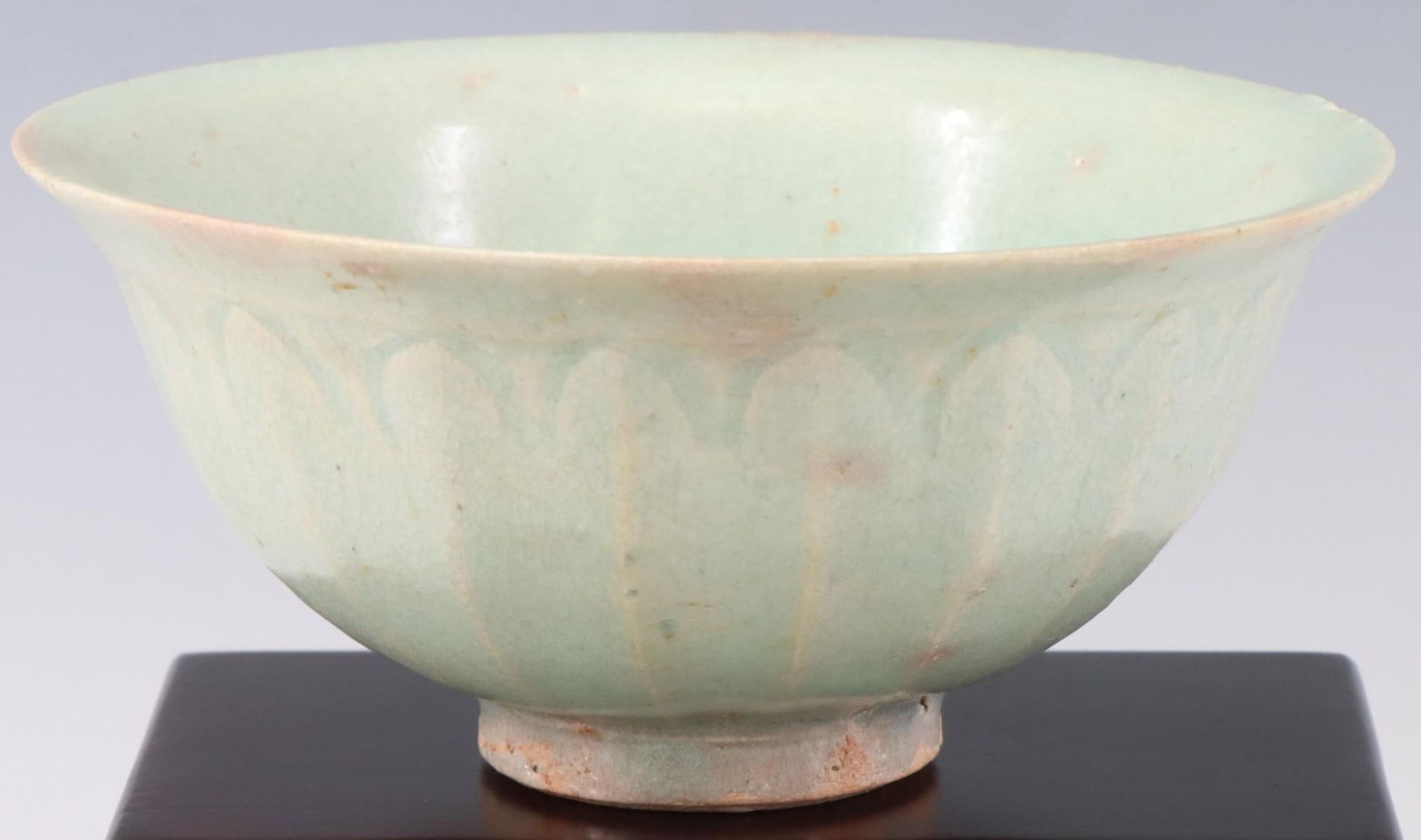 Chinese Celadon Porcelain Bowl (1 of 9)