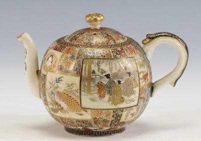 Yozan Japanese Satsuma Pottery Teapot