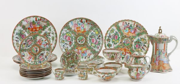 Chinese Rose Medallion Porcelain Dishes
