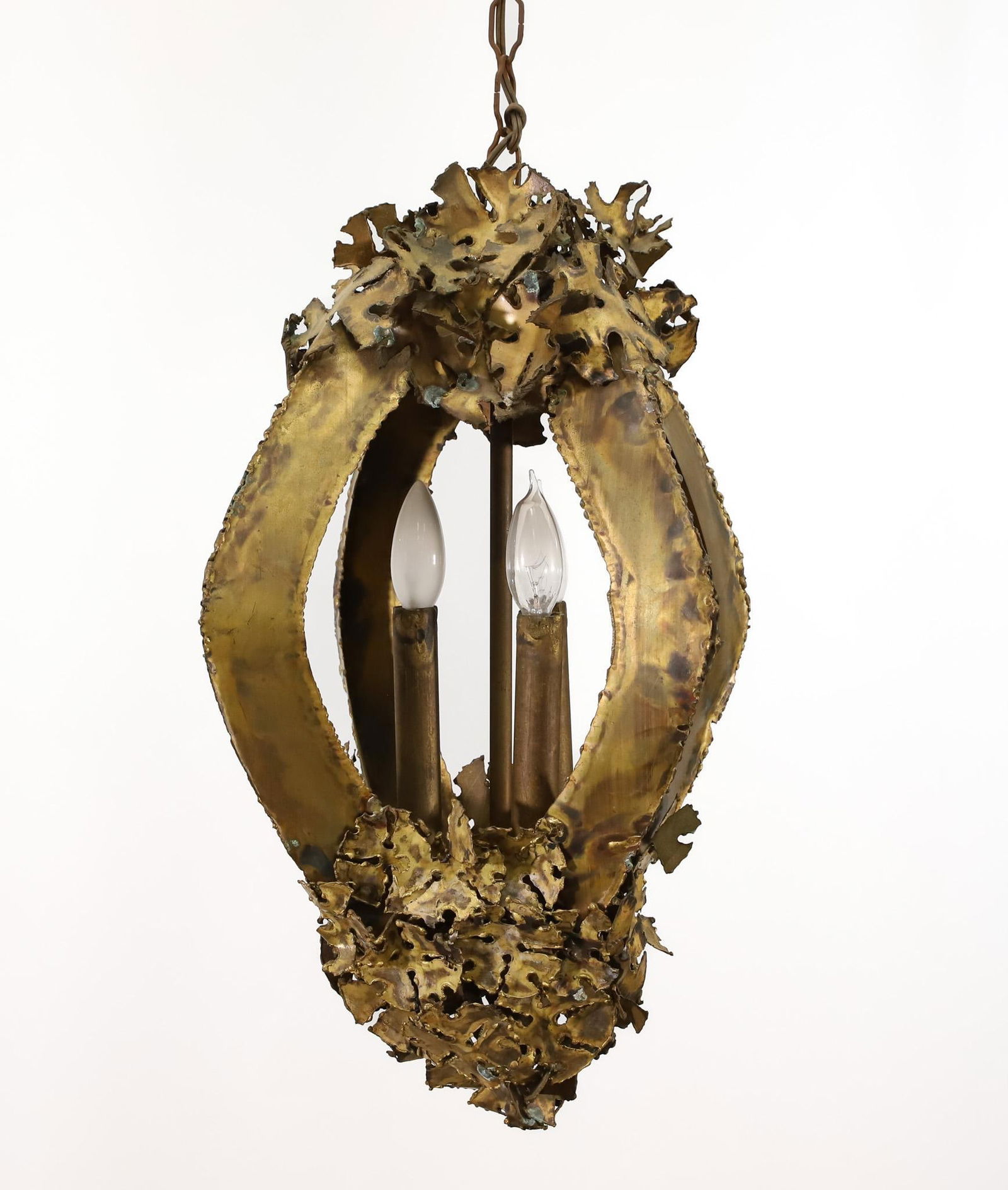 Attr. Tom Green Light Fixture (1 of 12)