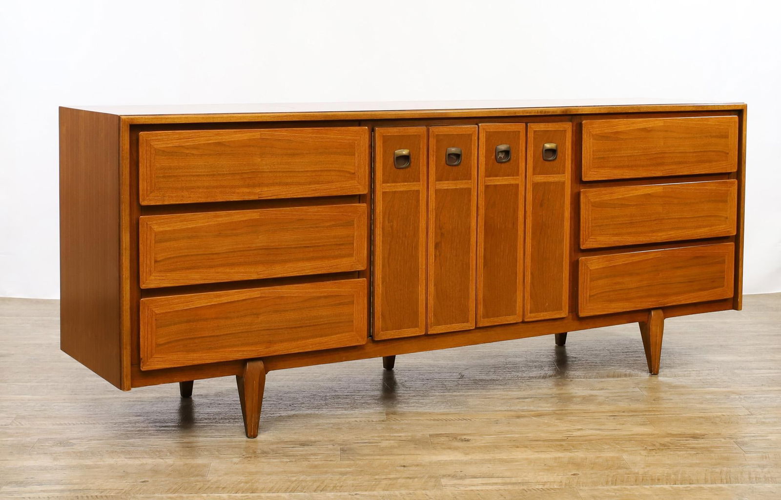 American of Martinsville Dresser (1 of 17)