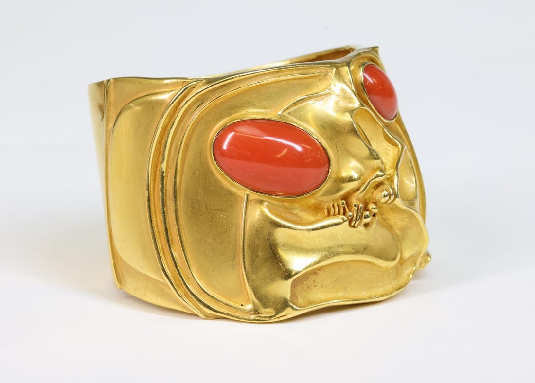 Demaret 18k Cuff Bracelet (1 of 8)
