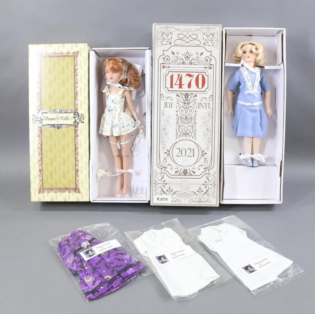 CONTEMPORARY DOLLS.: Pair of dolls. Vinyl/HP - 16" ELLOWYNE WILDE "Baby Doll Basic/Red" Doll in OB, by Robert Tonner. Doll comes with (3) Margie Creations for Ellowyne Wilde outfits. Porcelain ARTIST doll - 14" 1470 COD G