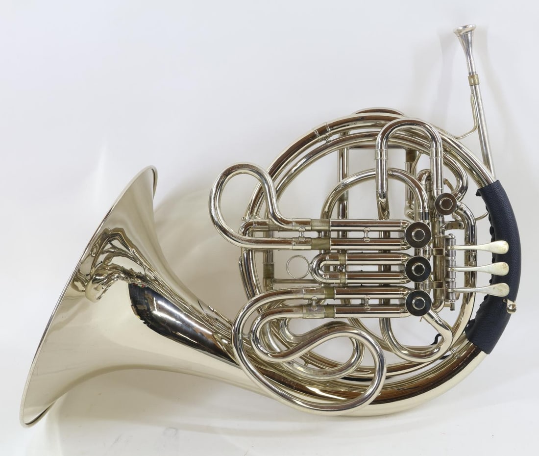 Conn 8D  French Horn (1 of 9)
