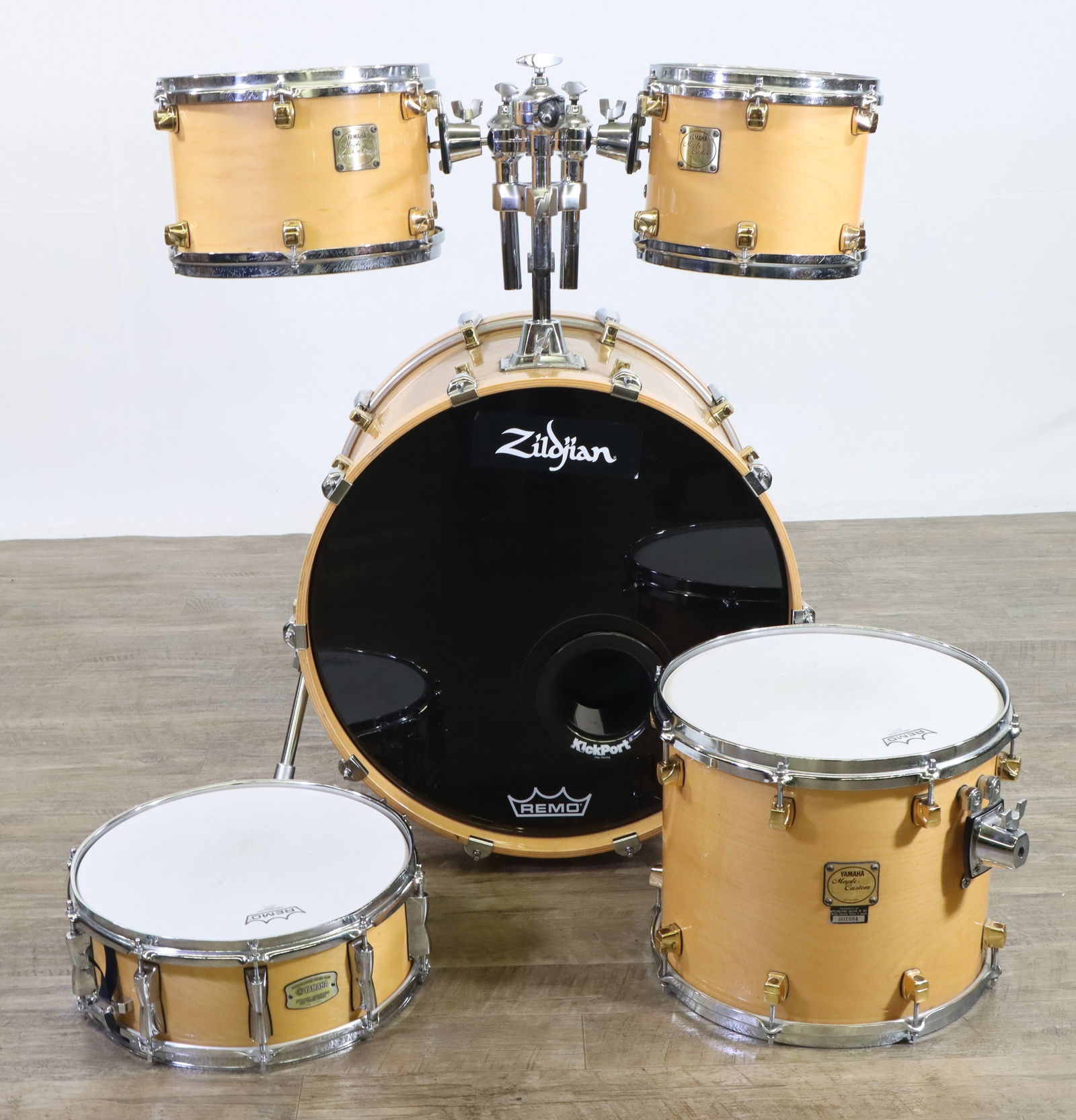 Yamaha 5 Piece Drumset (1 of 15)