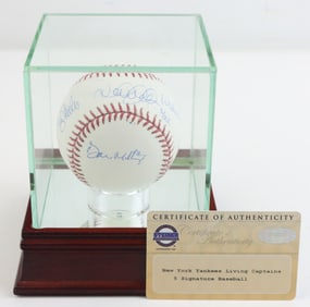 NY Yankees 5 Living Captains Autographed Baseball