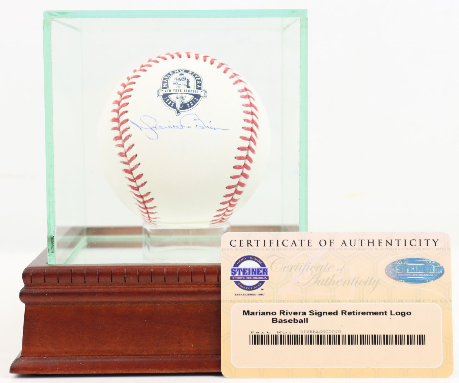 Mariano Rivera Autographed Retirement Logo Ball (1 of 7)