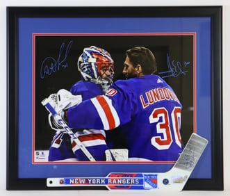Henrik Lundqvist Autographed Photo & Mini Stick