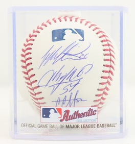 2018 NY Yankee (8 Signature) Baseball