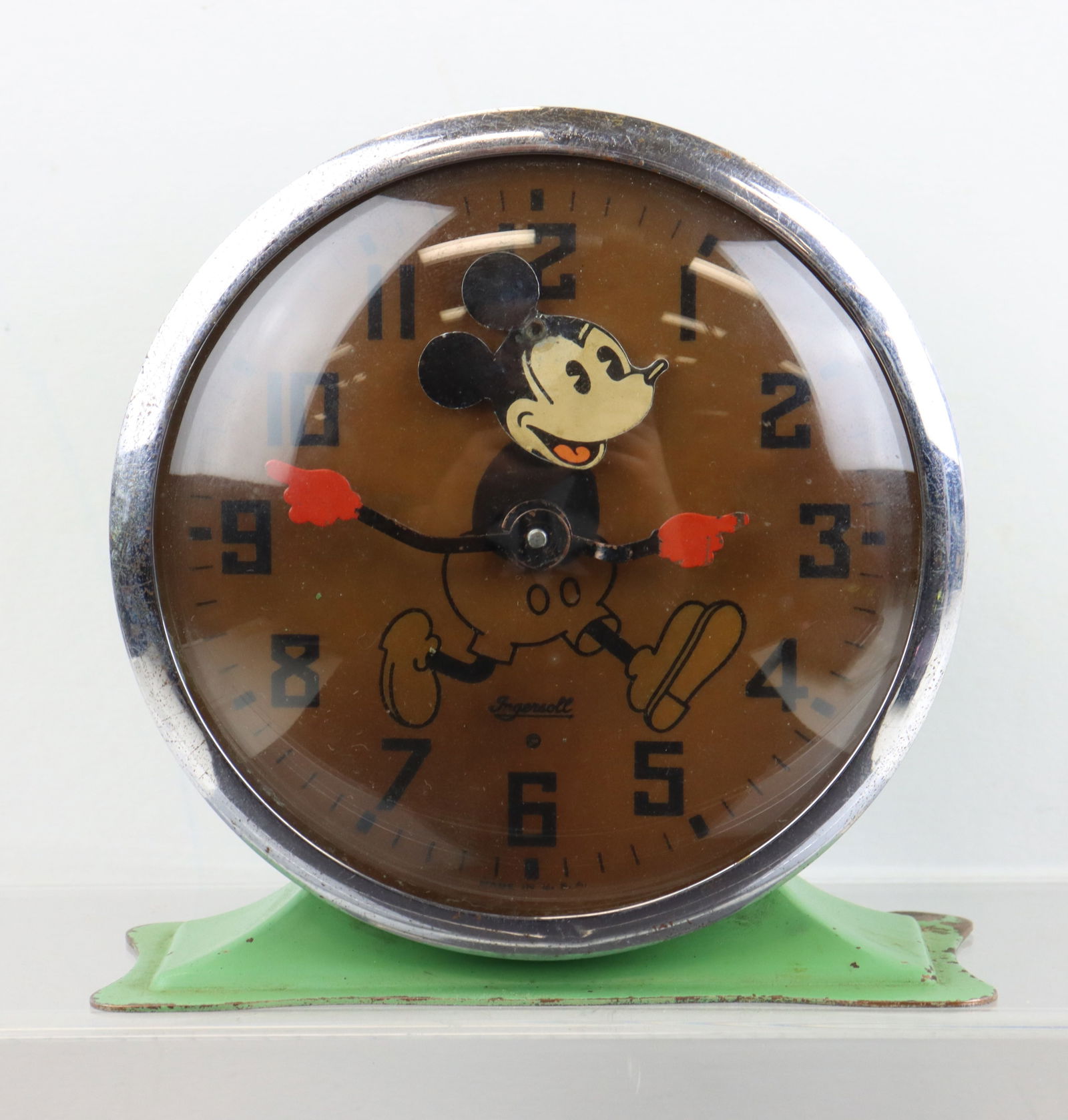 Ingersoll Mickey Mouse Alarm Clock (1 of 6)