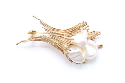 14k YG Pearl Pendant