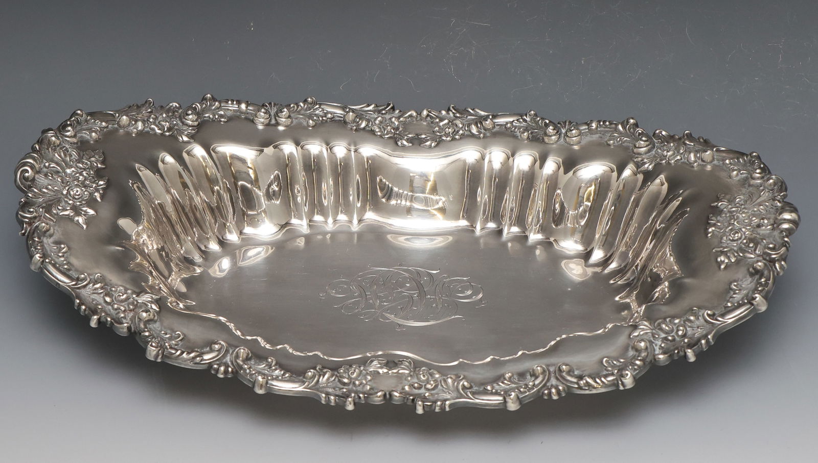 Graff, Washbourn, and Dunn Sterling Silver Bread Tray (1 of 11)