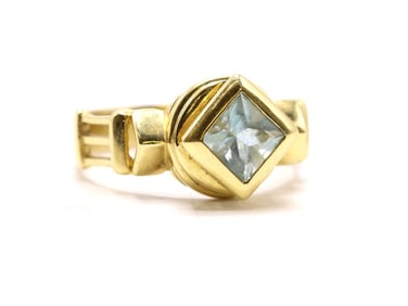 Finestra 18k YG Aquamarine Ring