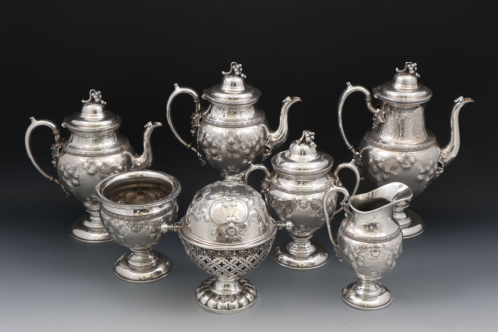 Cyrus L. Pershing Silver Plate Tea and Coffee Service (1 of 15)