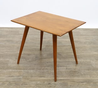 Paul McCobb for Winchendon Planner Group No. 1540-9 Occasional Table