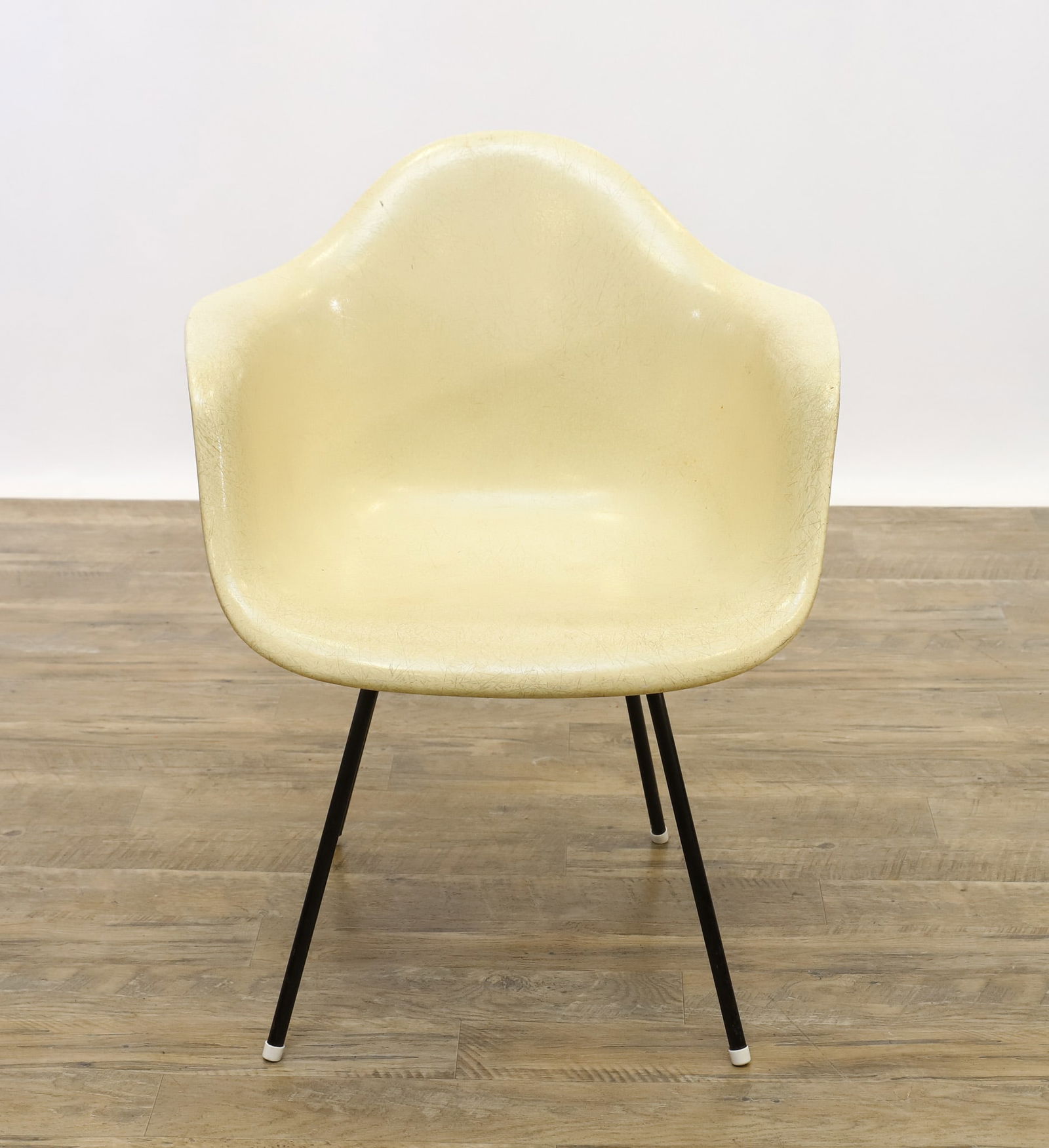 Charles and Ray Eames for Herman Miller Shell Chair (1 of 9)