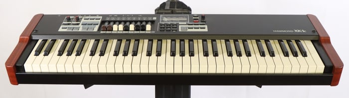 Hammond XK-1c Portable Organ with Accessories