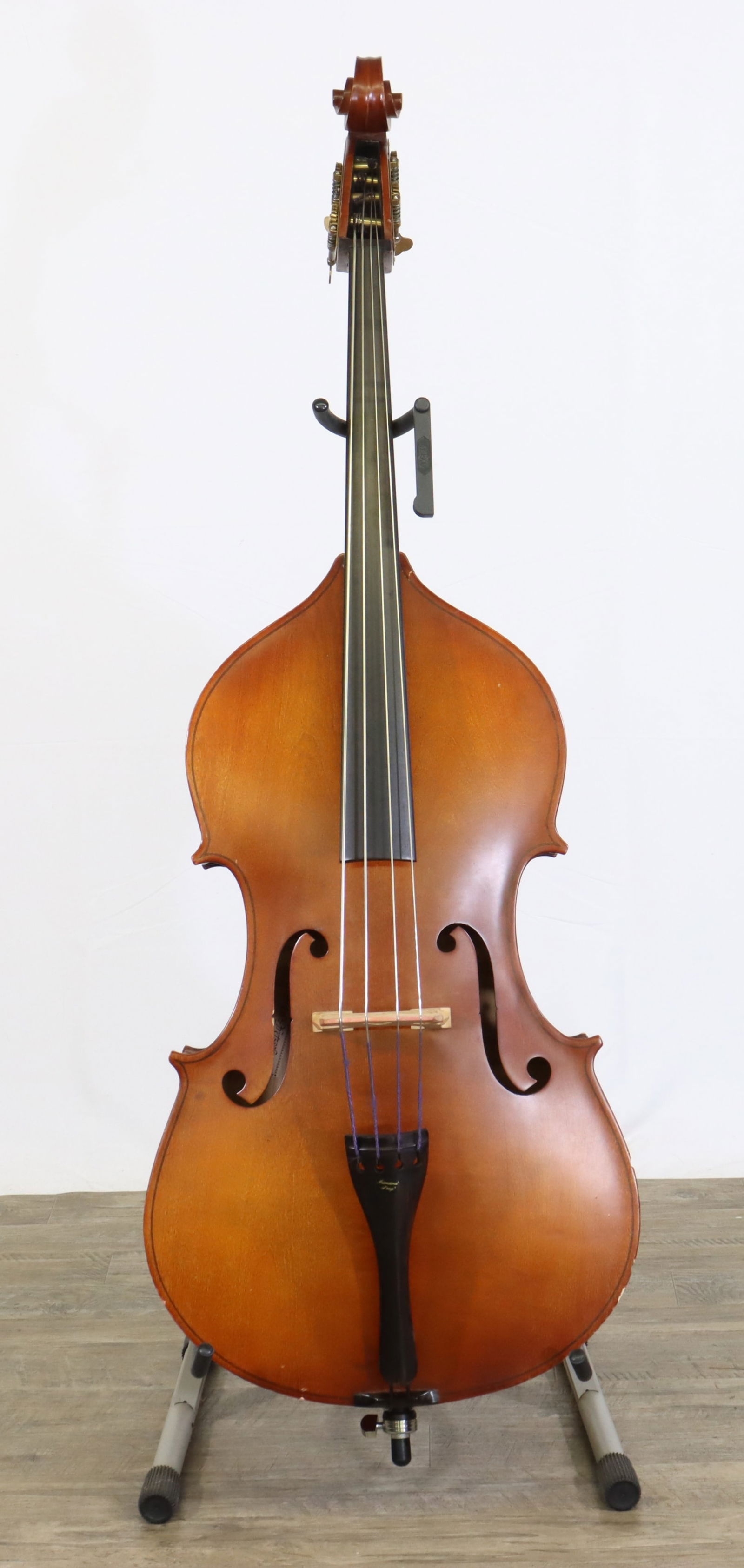 Erich Pfretschner 1/8 String Bass (1 of 20)