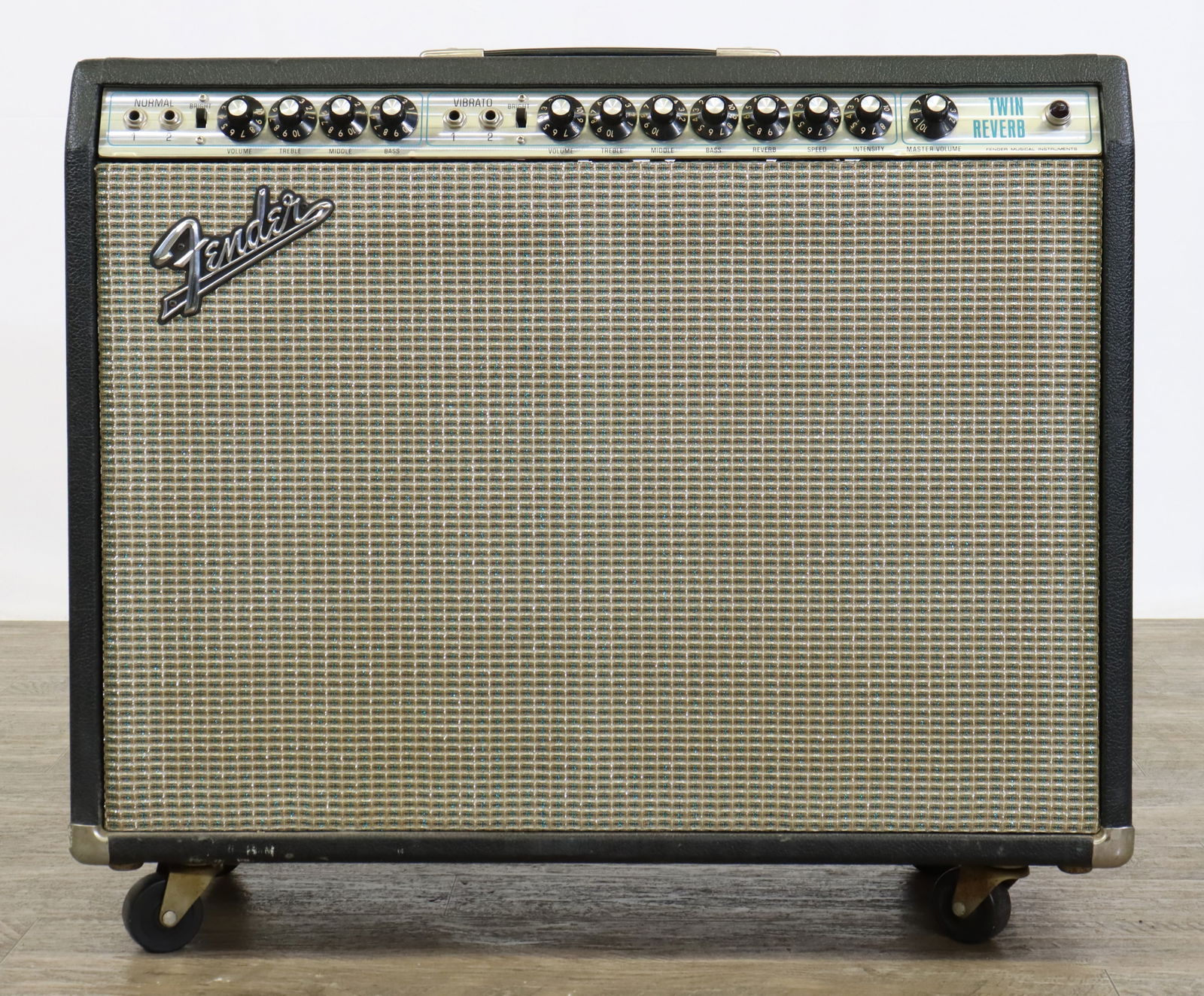 Fender Twin Reverb Amplifier (1 of 12)