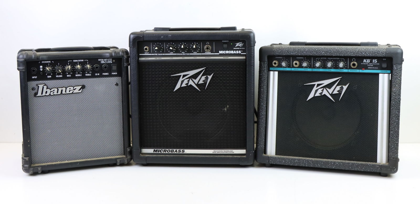 Peavey and Ibanez Guitar and Bass Amplifiers (1 of 18)