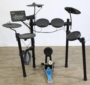 Yamaha DTX452K Digital Drumset