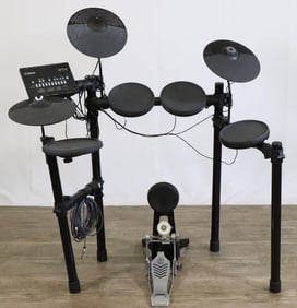 Yamaha DTX452K Digital Drumset